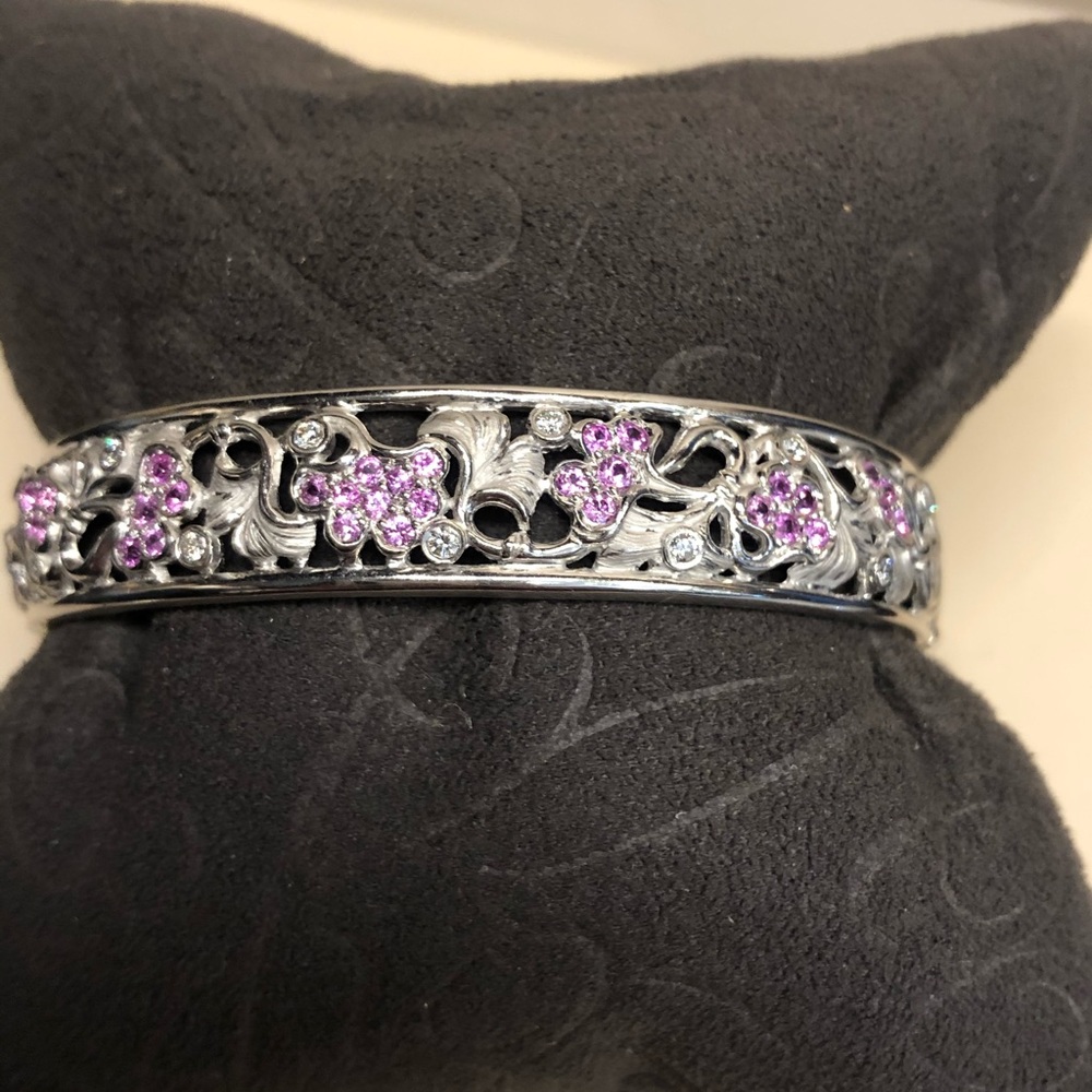 Carrera Y Carrera “GINKO” Bangle Bracelet 18k